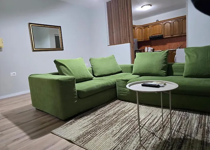 Home Select Tirana 7